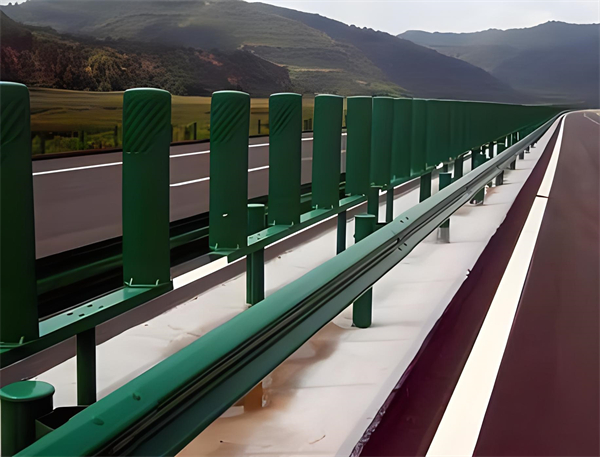 南平三波护栏板在高速公路的应用